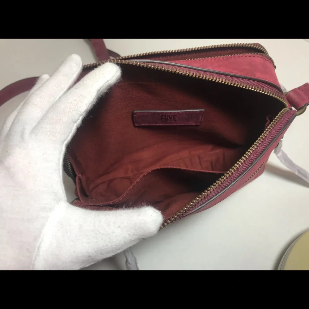 PRICE FIRM!!! Frye Sangria Camera Bag BNWT NEVER FLOOR MODEL - Picture 4 of 9